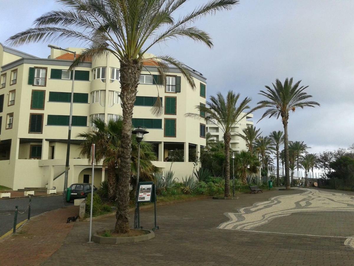 Beach Flat - Apartamento Praia Doca Do Cavacas Фуншал Екстериор снимка