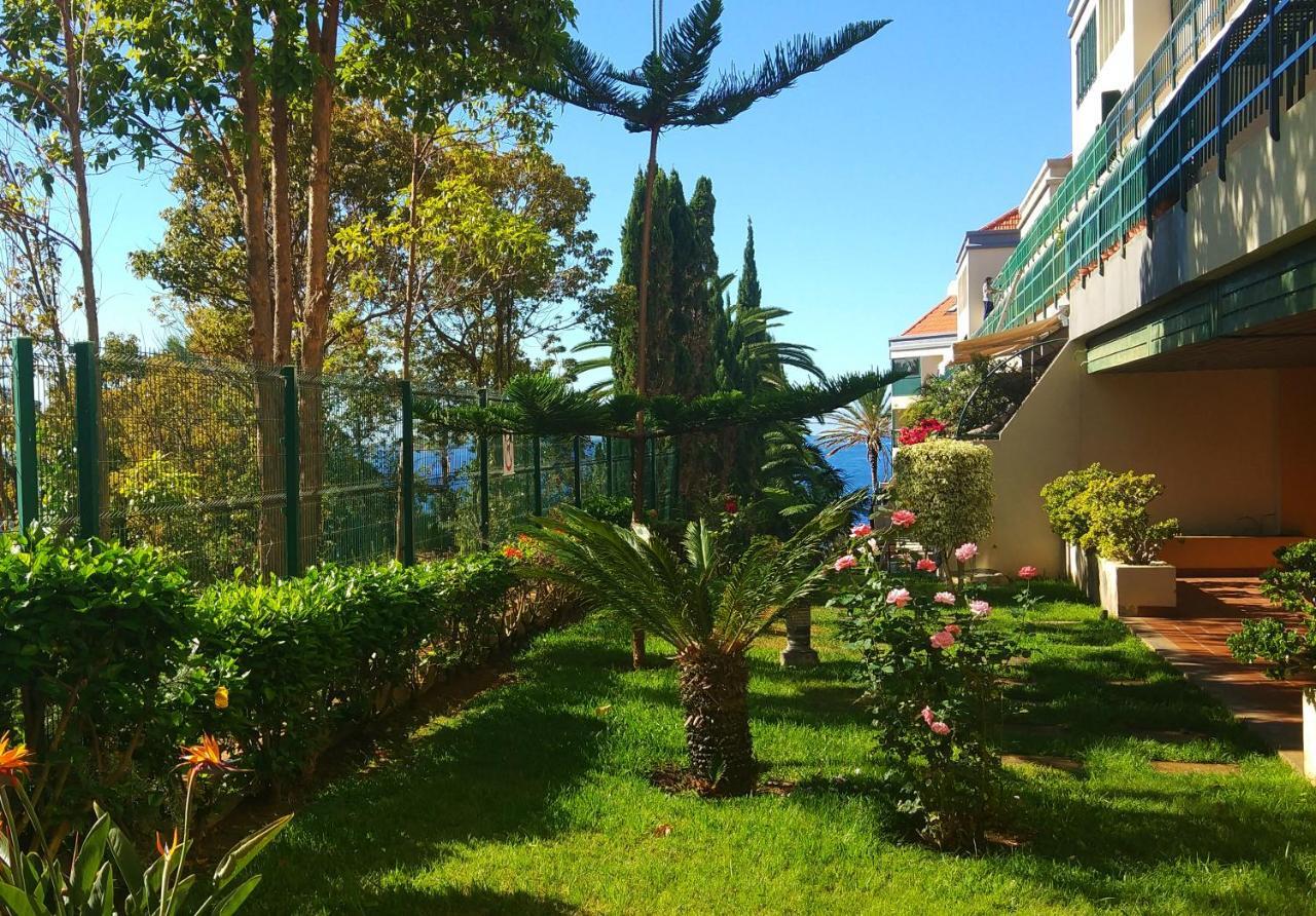 Beach Flat - Apartamento Praia Doca Do Cavacas Фуншал Екстериор снимка